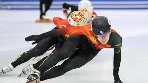 FOG与NFL达成多年合作，标志性宽松剪裁引关注